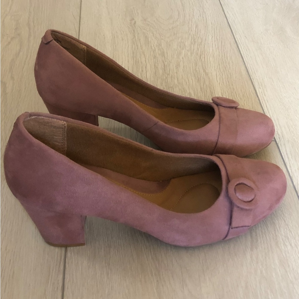 Eurosoft Mauve Heels with Button Detail - Picture 2 of 6